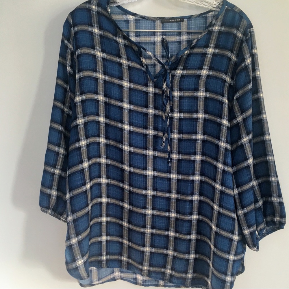 Adorable West Kei top, size large